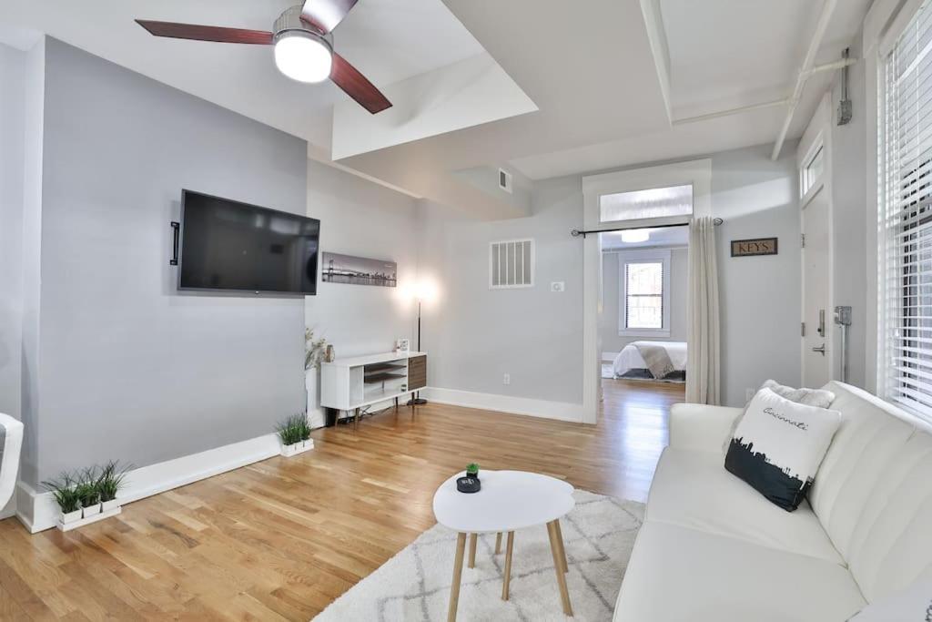 **New Radiant Stay In The Thrust Of Otr* W/Parking Cincinnati Eksteriør billede