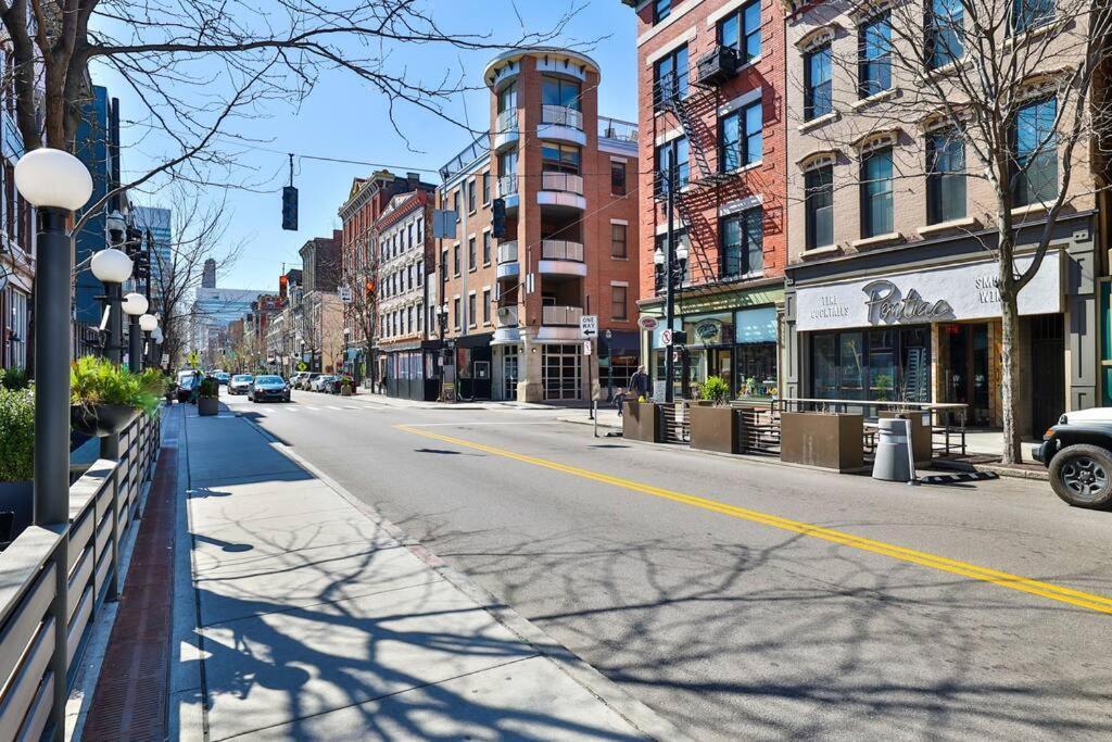 **New Radiant Stay In The Thrust Of Otr* W/Parking Cincinnati Eksteriør billede
